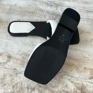 Marc Fisher Shoes Marc Fisher Ralla Flat Sandal Whiteblack